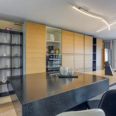 Apartamento Deluxe With Whirlpool